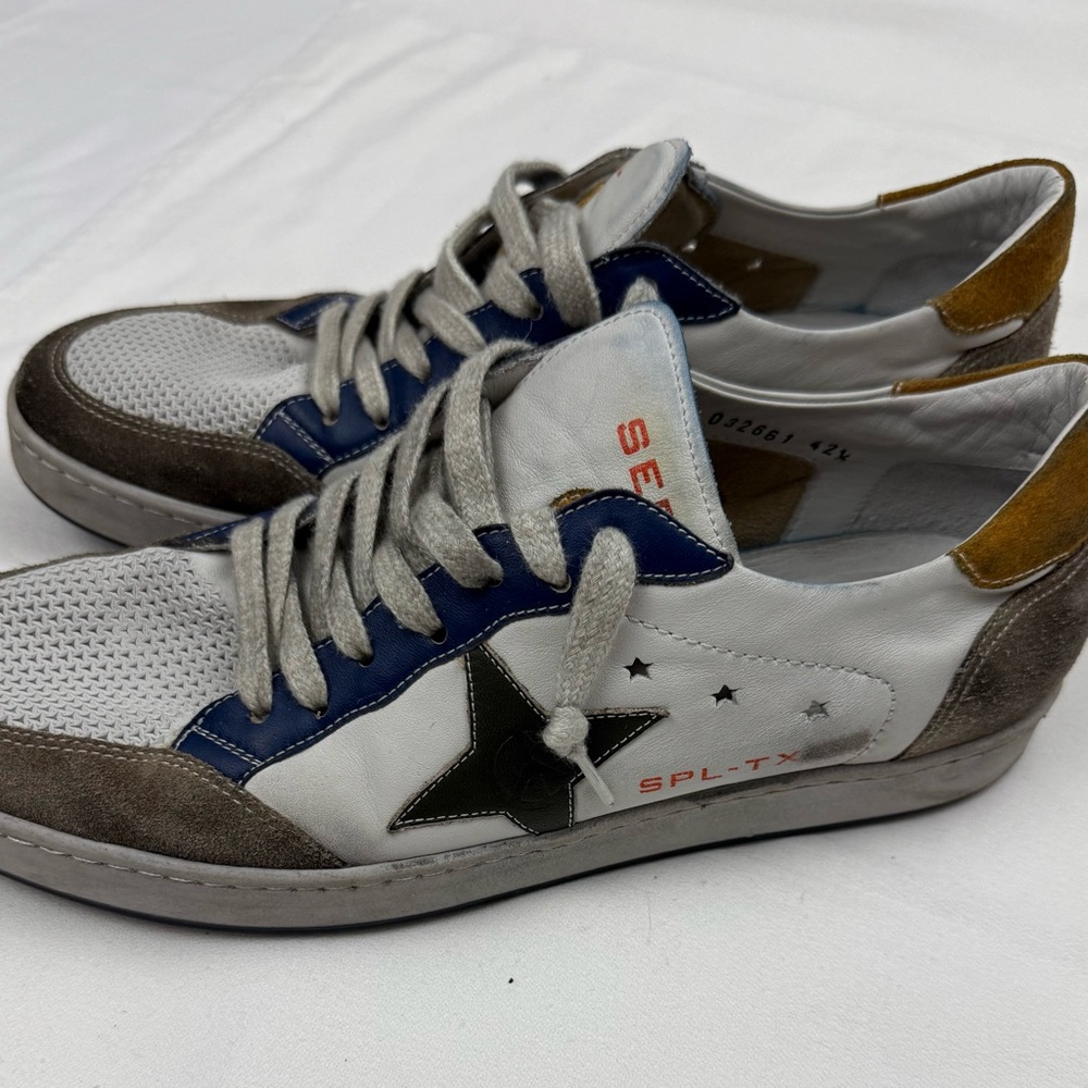 Men's White and Blue Sneakers